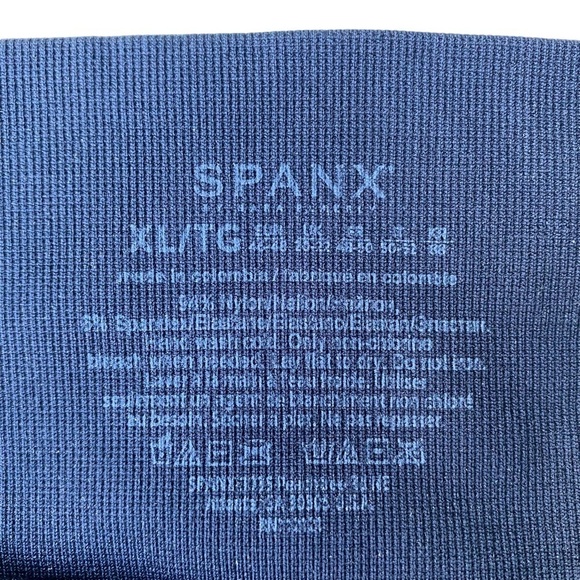 Spanx Leggings Size XL Look At Me Now Black High Rise Cropped Seamless Ponte - Picture 12 of 12